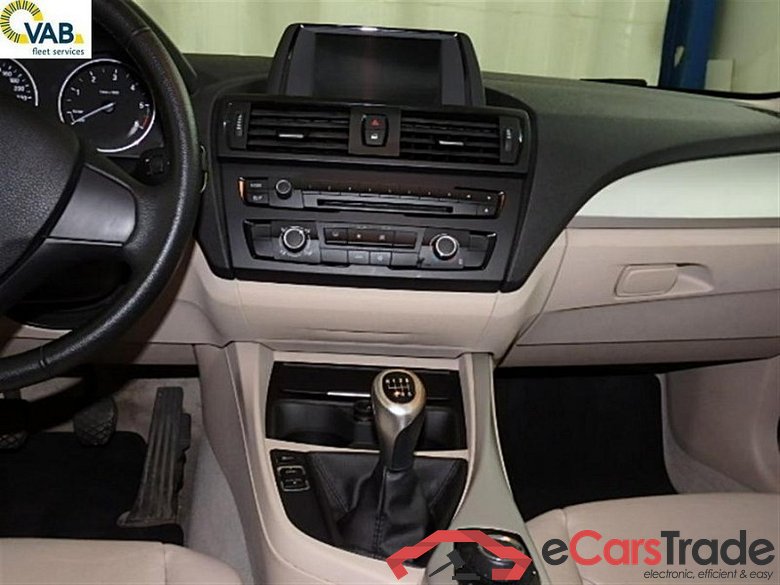 BMW 1 HATCH DIESEL - 2011 118 d 100kw/136pk 5D/P M6 LEDER #4