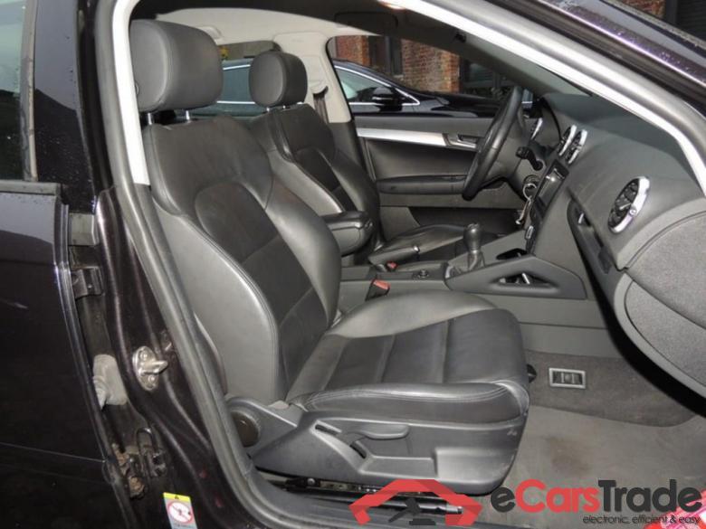 AUDI A3 SB Attraction 1.6 TDi-e St/St DPF Leather Xenon Navi PDC... #6 AUDI A3 SB Attraction 1.6 TDi-e St/St DPF Leather Xenon Navi PDC... #6