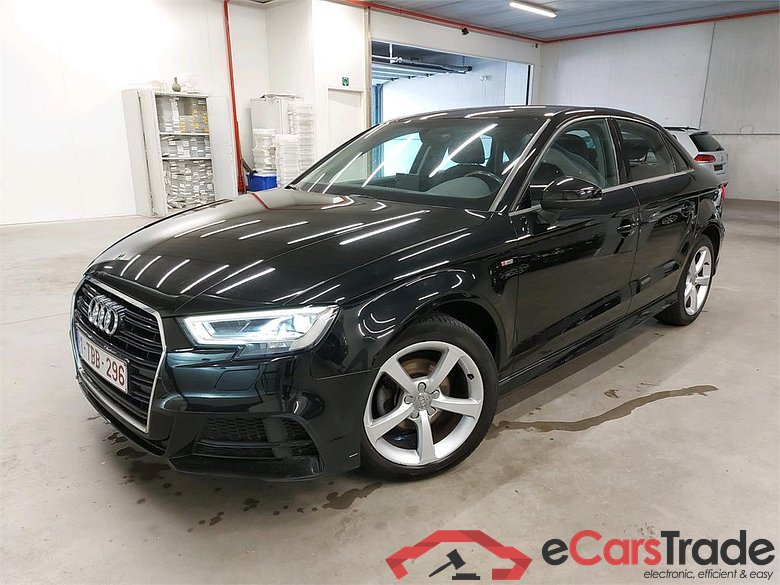 Audi A3 1.6 TDi S-Line Ext. LED-Xenon Navi Klima PDC ...