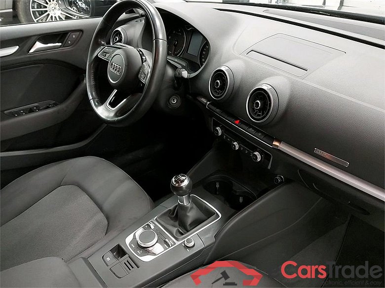 Audi A3 1.6 TDi S-Line Ext. LED-Xenon Navi Klima PDC ... #5