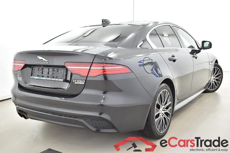 Jaguar XE 2.0 D 4WD R-Dynamic S Aut. Virtual Meridian LED-Xenon Navi Sport-Leather Camera KeylessGo Klima PDC ... #3