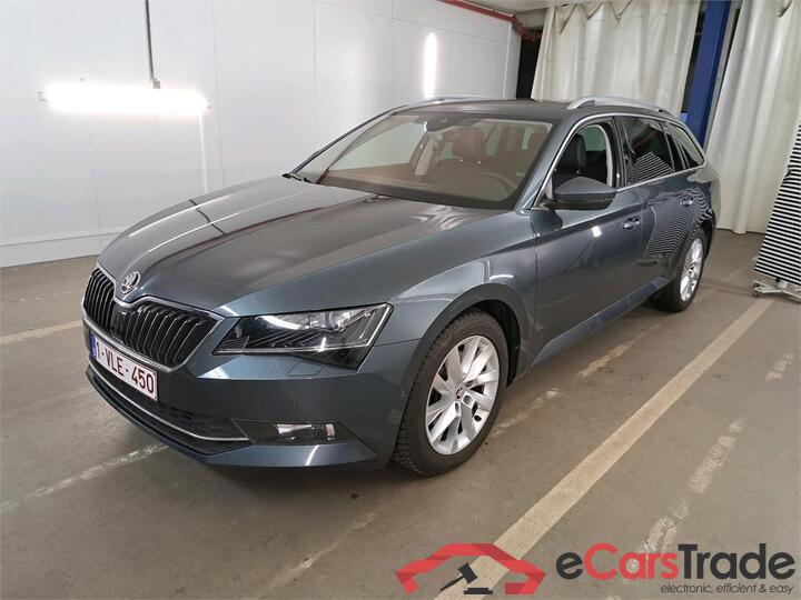 Skoda Superb Combi SUPERB COMBI - 2015 1.5 TSI ACT Style DSG (EU6.2) 110kw/150pk 5D/P I7 #1