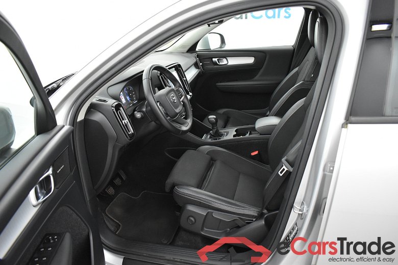 Volvo XC40 2.0 D3 Momentum LED-Xenon Harman/Kardon Navi 1/2 Sport-Leather KeylessGo Klima PDC #5