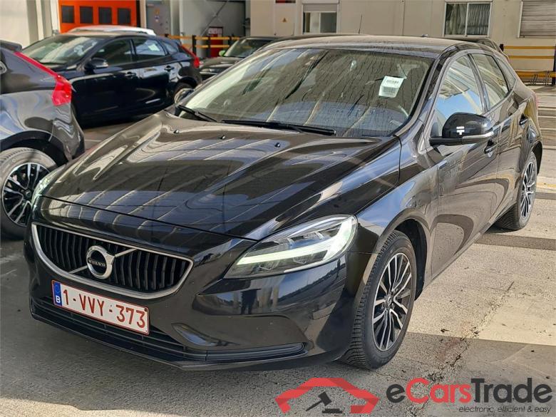 VOLVO V40 2.0 D2 Black Edition AdBlue (EU6d-TEMP) #1