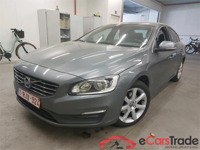  VOLVO - S60 D2 120PK MOMENTUM Pack Professional  #1