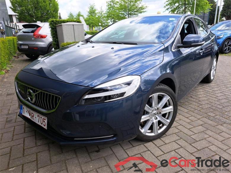  VOLVO - V40 T2 122PK Geartronic Luxury Edition * PETROL *  #1