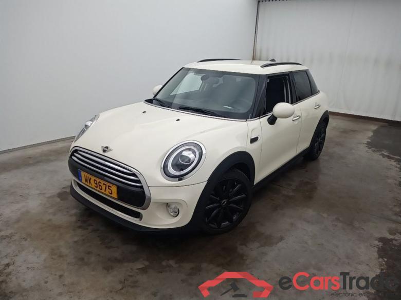 MINI MINI 5 DOORS - 2018 1.5 136 Cooper OPF (EU6d-TEMP) 5d Auto WLTP Co2 145g #1