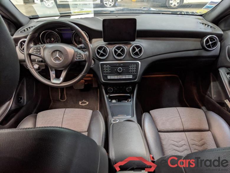 Mercedes GLA 180 d Business Edition BVA7 GLA 180 d Business Edition BVA7 #5
