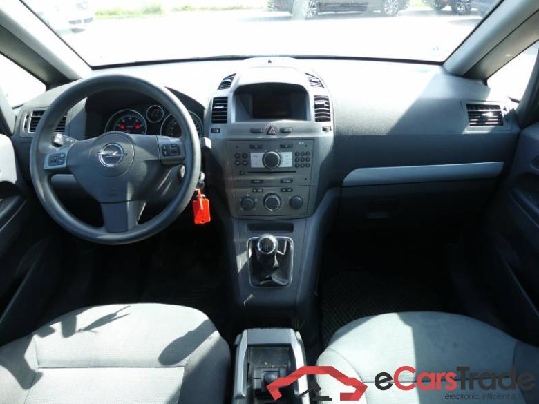 Opel  Zafira #5