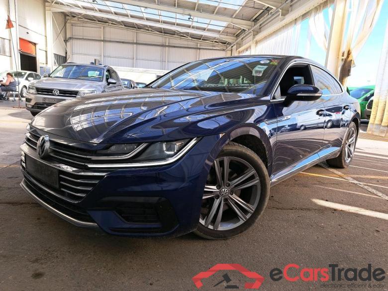 VOLKSWAGEN ARTEON 2.0 TDi SCR R-Line Travel Drive #1