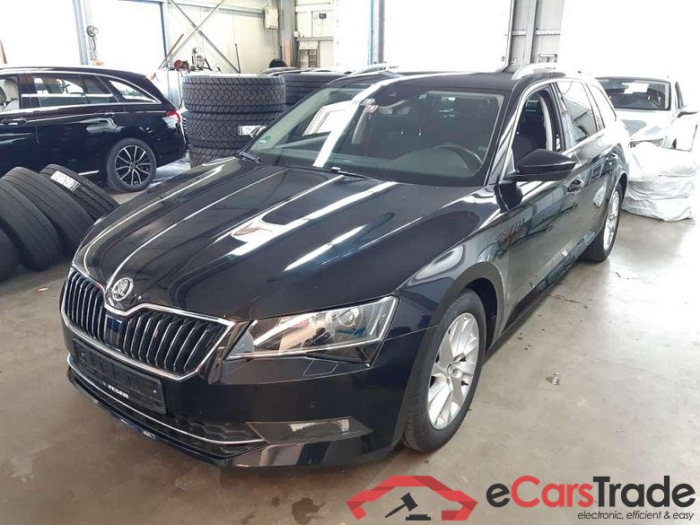 SKODA Superb 2.0 TDI SCR 140kW DSG Style Combi #1