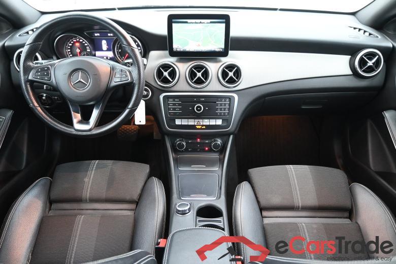 Mercedes CLA 200 d Urban Aut. Command Navi 1/2 Sport-Leather Camera KeylessGo Klima ... #6