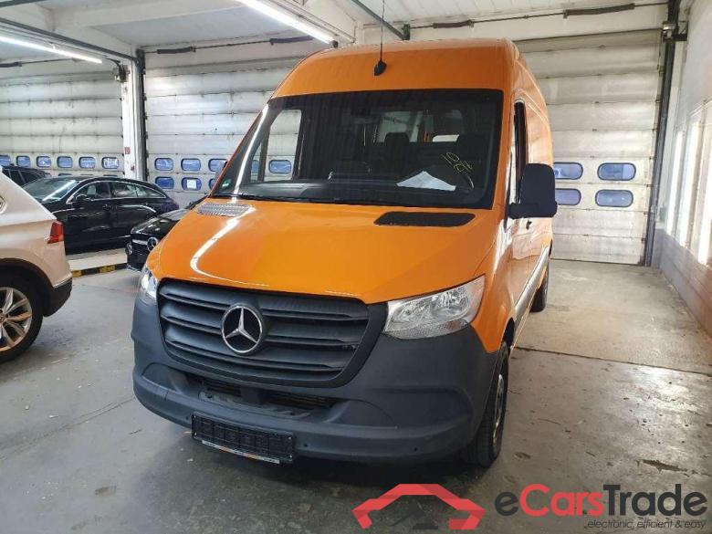 MERCEDES-BENZ Sprinter 211 CDI A2 3,0t Front Hochdach #1
