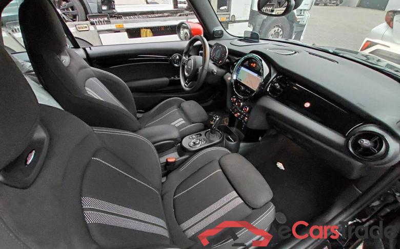 Mini John Cooper Works Essential Trim Cabrio #4