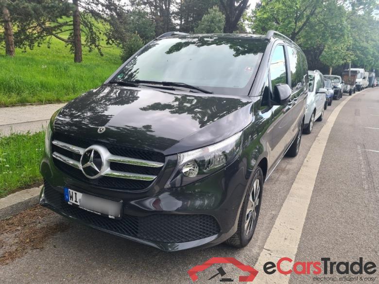 Mercedes_benz V 220 d RISE lang (447.813) V -Klasse #2