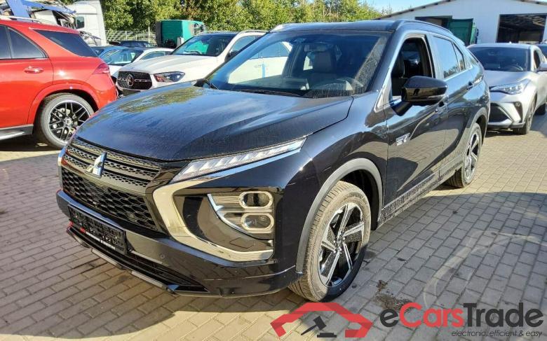 Mitsubishi Plus Select Hybrid 4WD Eclipse Cross Plug-In #1