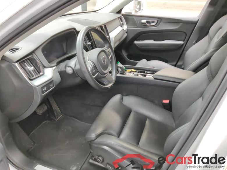 Volvo XC60 ´17 XC60 Momentum Pro AWD 2.0 B4 145KW AT8 E6dT #4