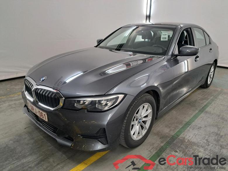 BMW 318d Aut. LED-Xenon Navi Leather KeylessGo Klima PDC ... #1