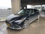 Lexus ES 300h Comfort Line #0