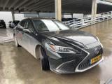 Lexus ES 300h Comfort Line #1