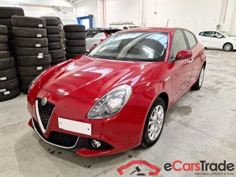 AlfaRomeo 2 ALFA ROMEO GIULIETTA / 2010 / 5P / BERLINA 1.6 JTDM 120CV BUSINESS #1