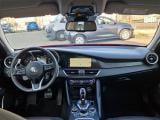 AlfaRomeo 69 ALFA ROMEO GIULIA / 2016 / 4P / BERLINA 2.2 TURBO DIESEL 160CV BUSINESS AT8 #2