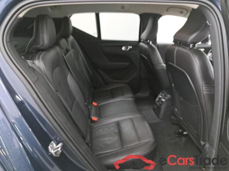 VOLVO XC40 1.5 T5 PHEV Inscription Park Assist #3