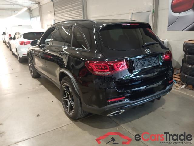 Mercedes GLC ´15 GLC -Klasse GLC 220 d 4Matic (253.915)AMG AMG Line 143KW AT9 E6d #2