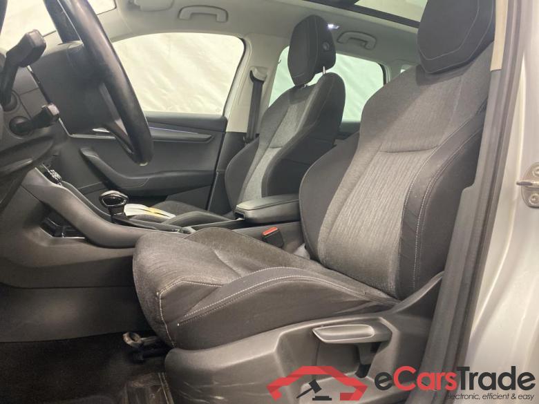 SKODA KAROQ 1.6 CR TDi SCR Style DSG Style GPS #6