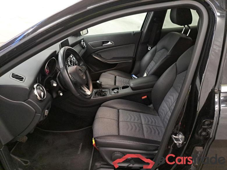 MERCEDES-BENZ CLASSE GLA (X156) - 2017 GLA 180 Business Solution (EU6.2) Plus #6