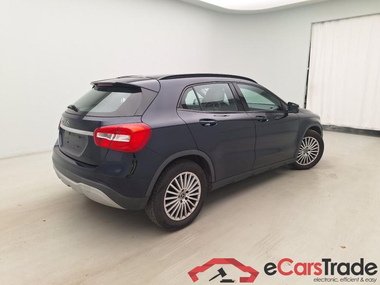 Mercedes, GLA FL'17, Mercedes-Benz GLA GLA 180 d 5d #3