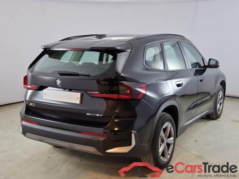 BMW 8 BMW X1 / 2022 / 5P / SUV SDRIVE 18D EDITION ESSENCE DCT #2