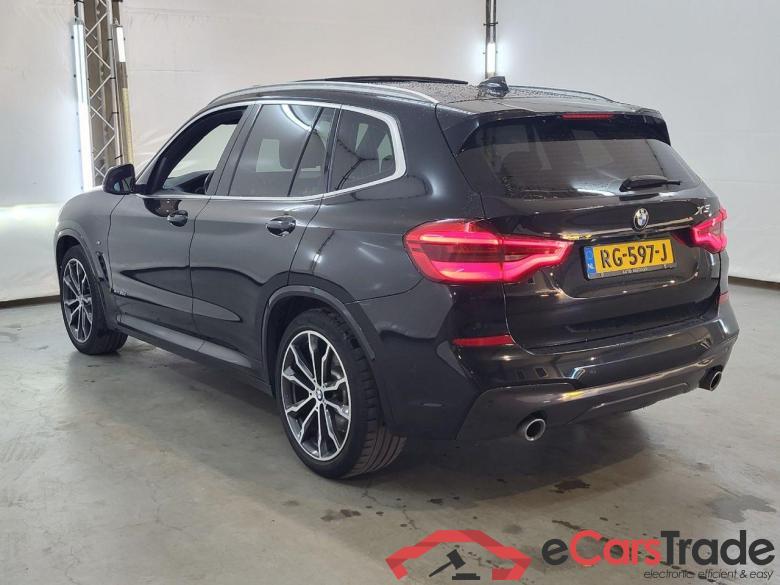 BMW X3 xDrive30d High Executive #3