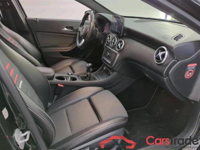 MERCEDES-BENZ A-Class '18 Mercedes-Benz A-Klasse A 180 Business Solution 5d #3