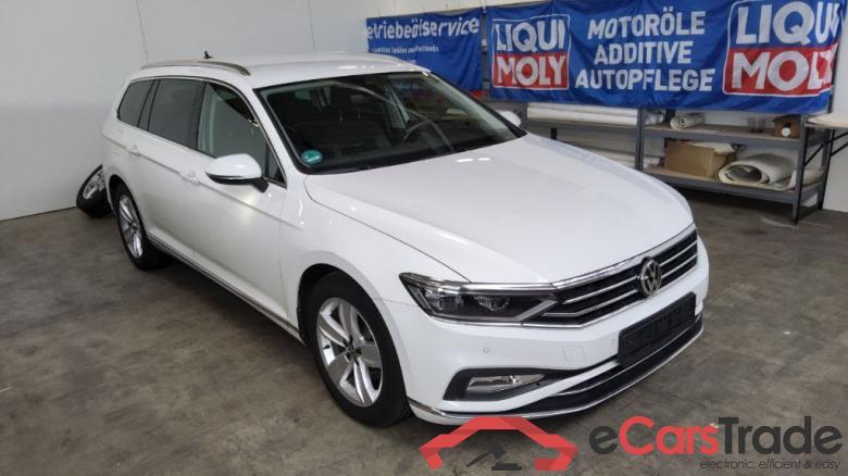 Volkswagen Passat Variant ´14 VW Passat Variant 2.0 TDI SCR DSG Elegance 5d 110kW #2