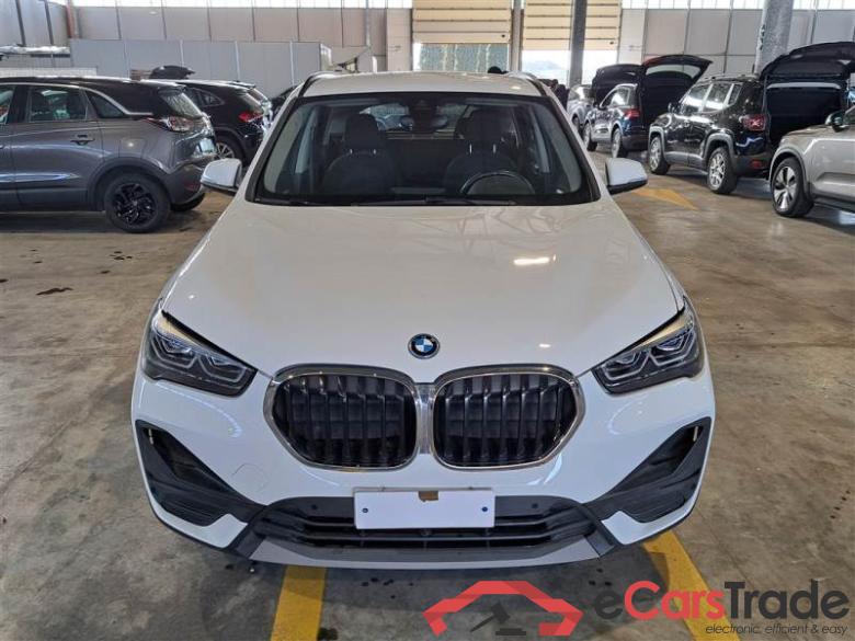 BMW 49 BMW X1 / 2019 / 5P / SUV XDRIVE 25E BUSINESS ADVANTAGE AUTOMATICO #6