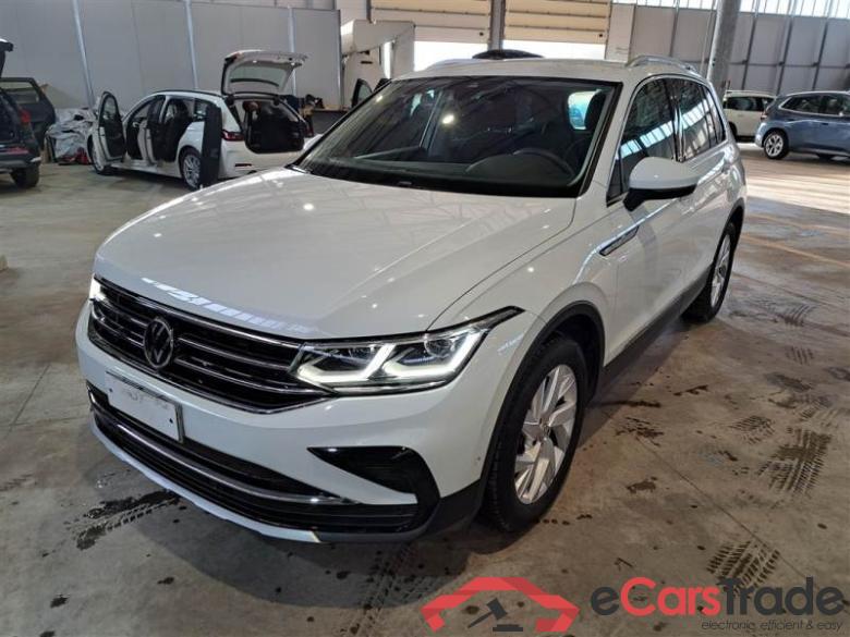 Volkswagen 15TSI VOLKSWAGEN TIGUAN / 2020 / 5P / SUV 1.5 TSI ACT ELEGANCE DSG #1