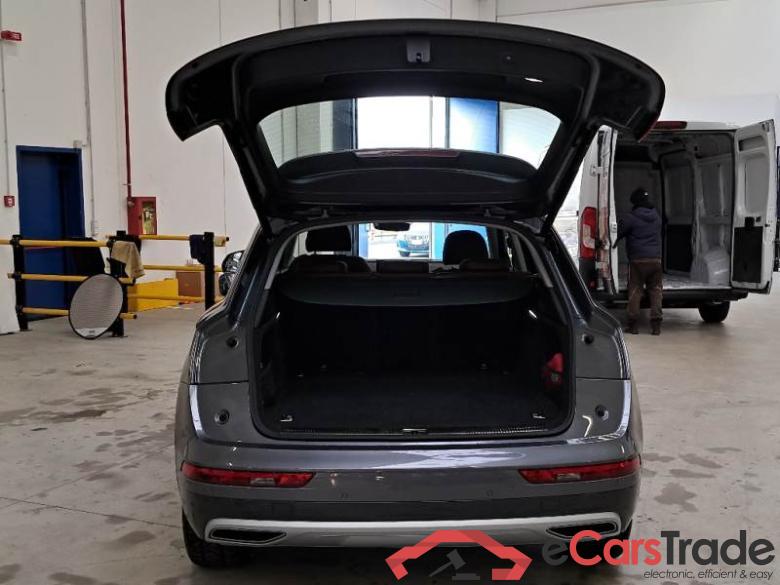 Audi 127 AUDI Q5 / 2016 / 5P / SUV 50 TFSI E BUSIN. DESIGN QUATTRO S TRONIC #5