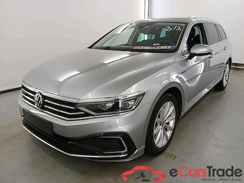 VOLKSWAGEN Passat 1.4 TSI MSQ VARIANT GTE BUSINESS #1