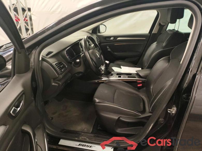 RENAULT MEGANE GRANDTOUR - 2016 1.33 TCe Bose Edition GPF #6