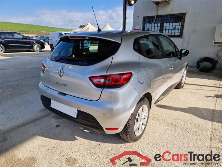 Renault 161 RENAULT CLIO / 2016 / 5P / BERLINA 0.9 TCE 75CV BUSINESS #2