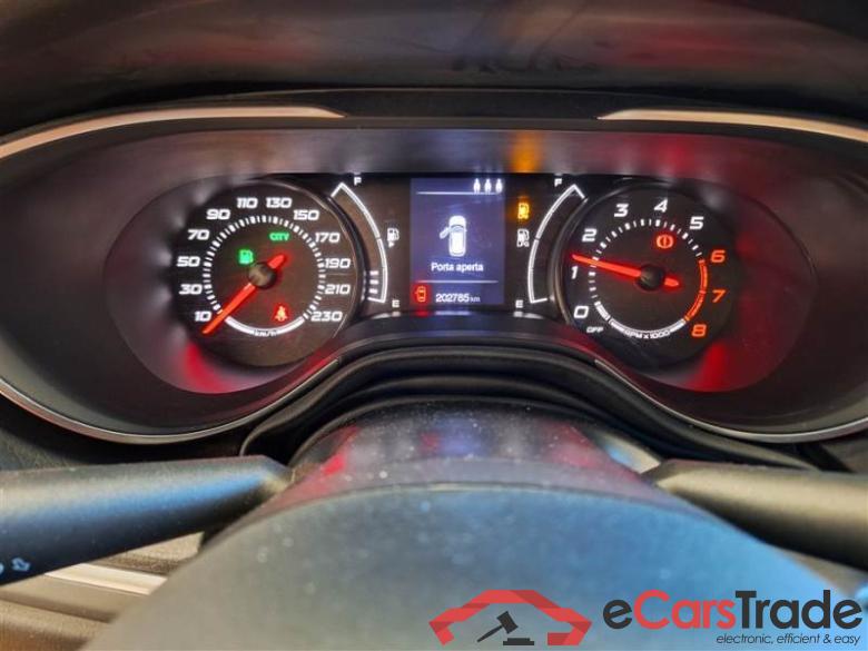 Fiat 36 FIAT TIPO / 2015 / 5P / BERLINA 1.4 T-JET 120CV GPL 6M EASY #4