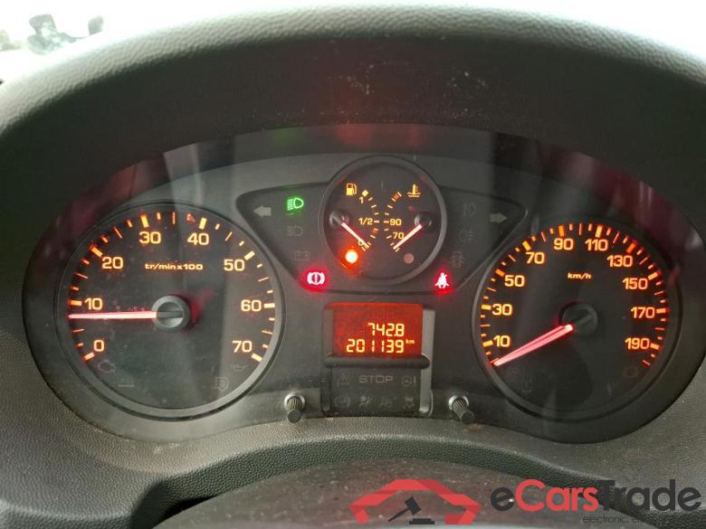 Peugeot 2.0 HDI 125 CONFORT 229 L1H1 PEUGEOT Expert VU 4p Fourgon 2.0 HDI 125 CONFORT 229 L1H1 #6