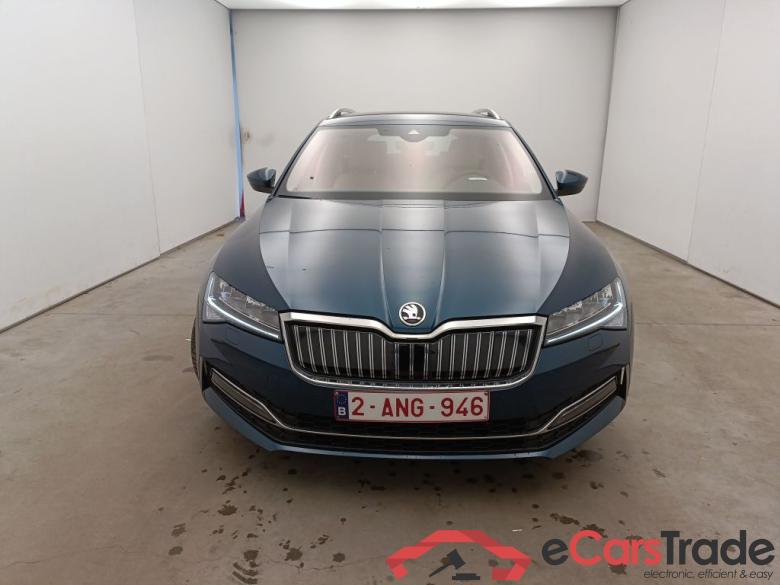 Skoda Superb Combi 1.4 TSI iV 160kW DSG6 Clever+ 5d #1