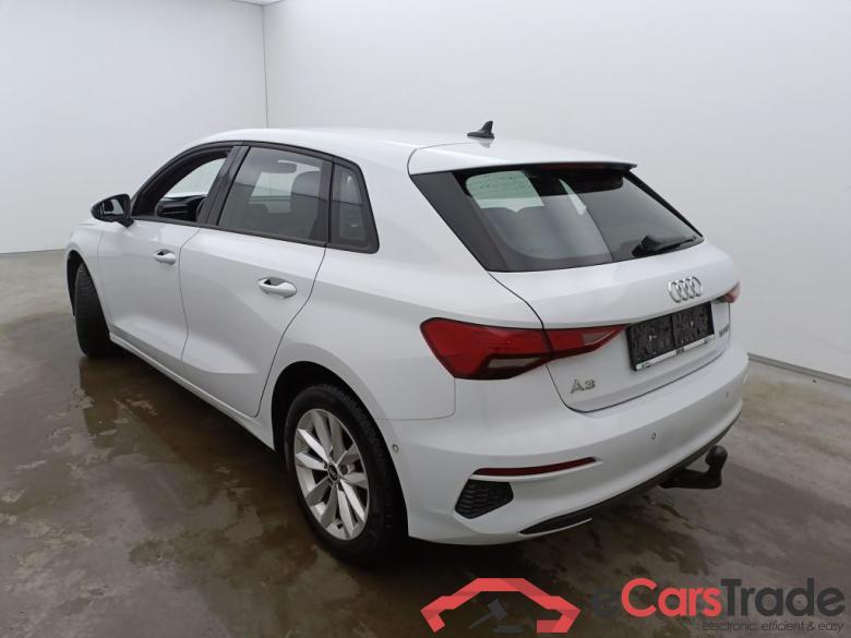 Audi A3 Sportback 2.0 30 TDi 85kW 5d #4