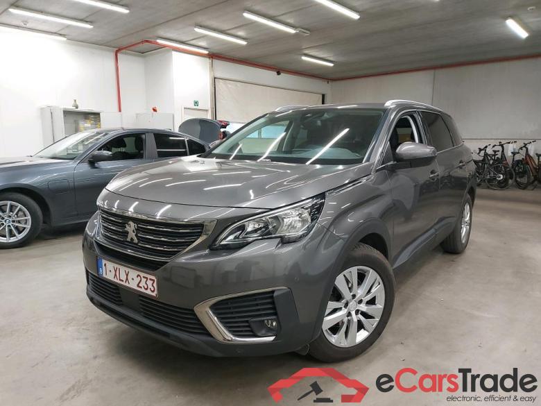PEUGEOT - PEU 5008 BlueHDi 130PK S&S Active Pack Drive Assist & Two Removable Seats & VisioPark I & Connected Nav & Heated Seats & Drive Assist & Towing Hook #1