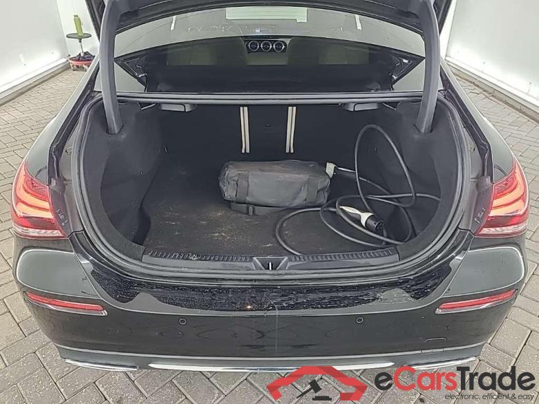 MERCEDES-BENZ A-Klasse Limousine A 250 e 8G-DCT Bus Sol Luxury Limited 4D 160kW #5