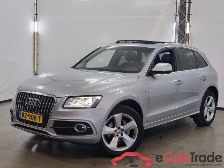 AUDI Q5 2.0 TFSI quattro Adrenalin Sport #1