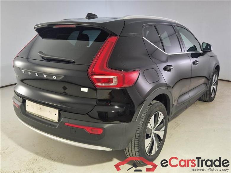 Volvo 11 VOLVO XC40 / 2021 / 5P / SUV T4 RECHARGE PLUG-IN AUTO CORE #2