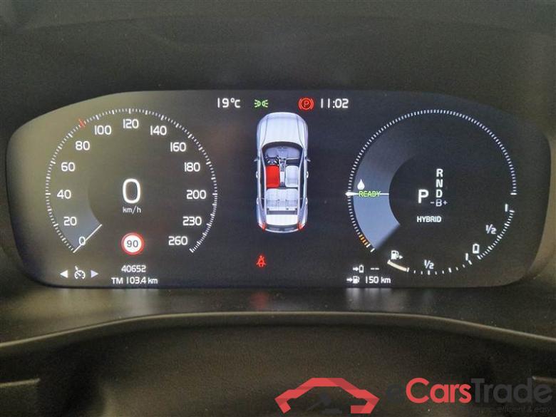 Volvo 11 VOLVO XC40 / 2021 / 5P / SUV T4 RECHARGE PLUG-IN AUTO CORE #4
